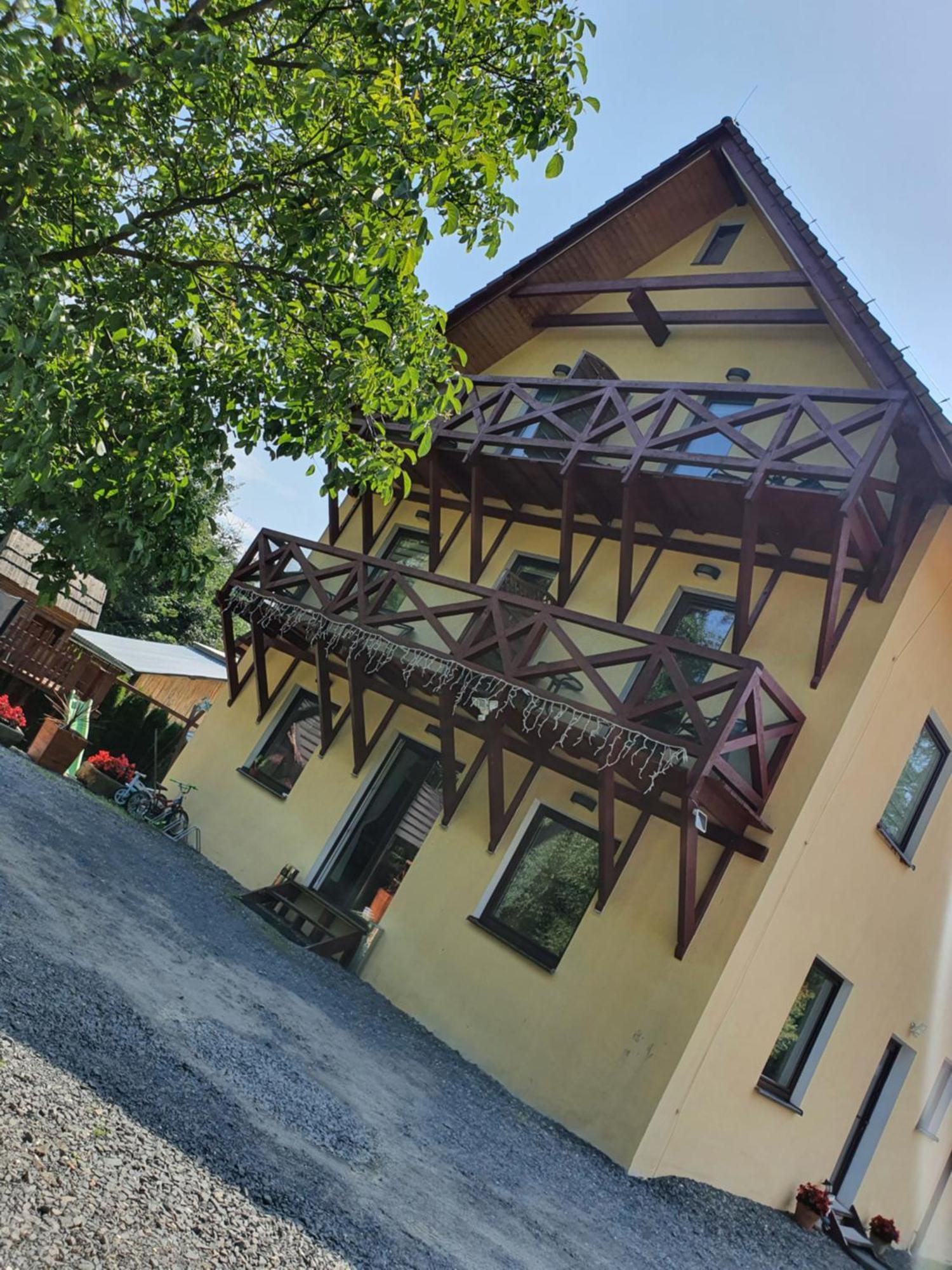 Sieraton Pokoje I Apartament Stronie Slaskie Bagian luar foto